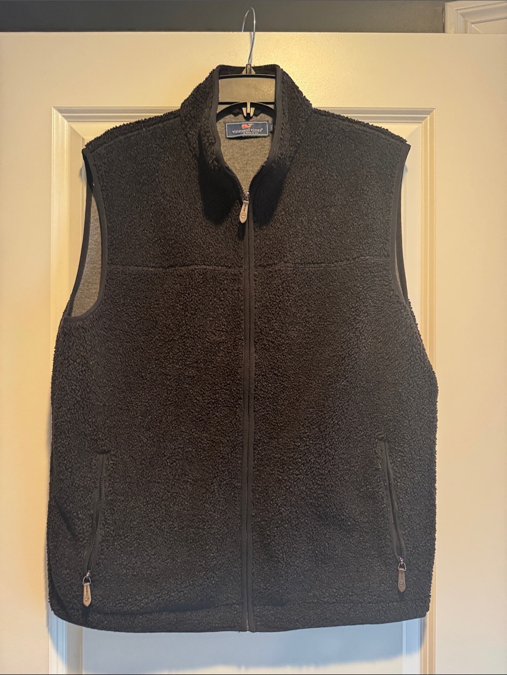 Vineyard Vines Black Sherpa Zip Vest